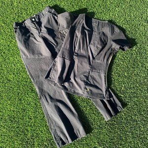 Jaanuu Medium Black w/Gold Scrub Set